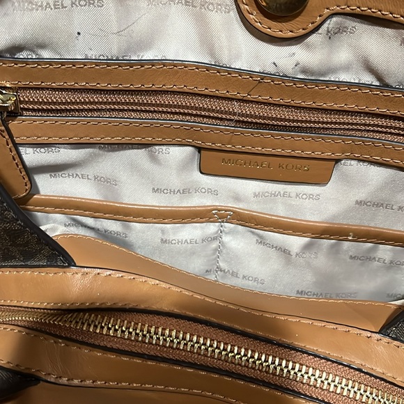 Michael Kors EUC Raven Logo Shoulder Bag Brown Gold - Picture 9 of 12